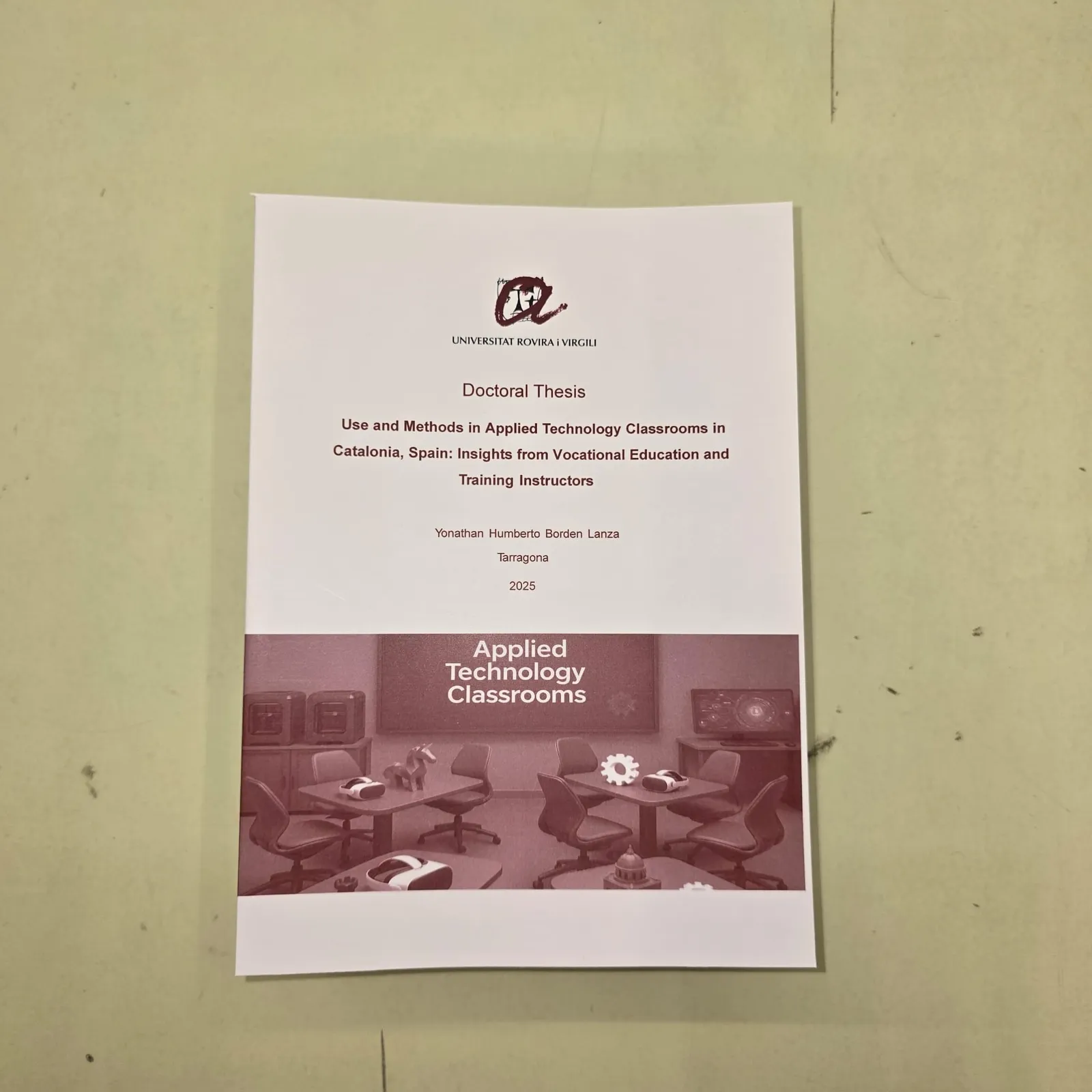 Tesis doctoral con cubierta personalizada
